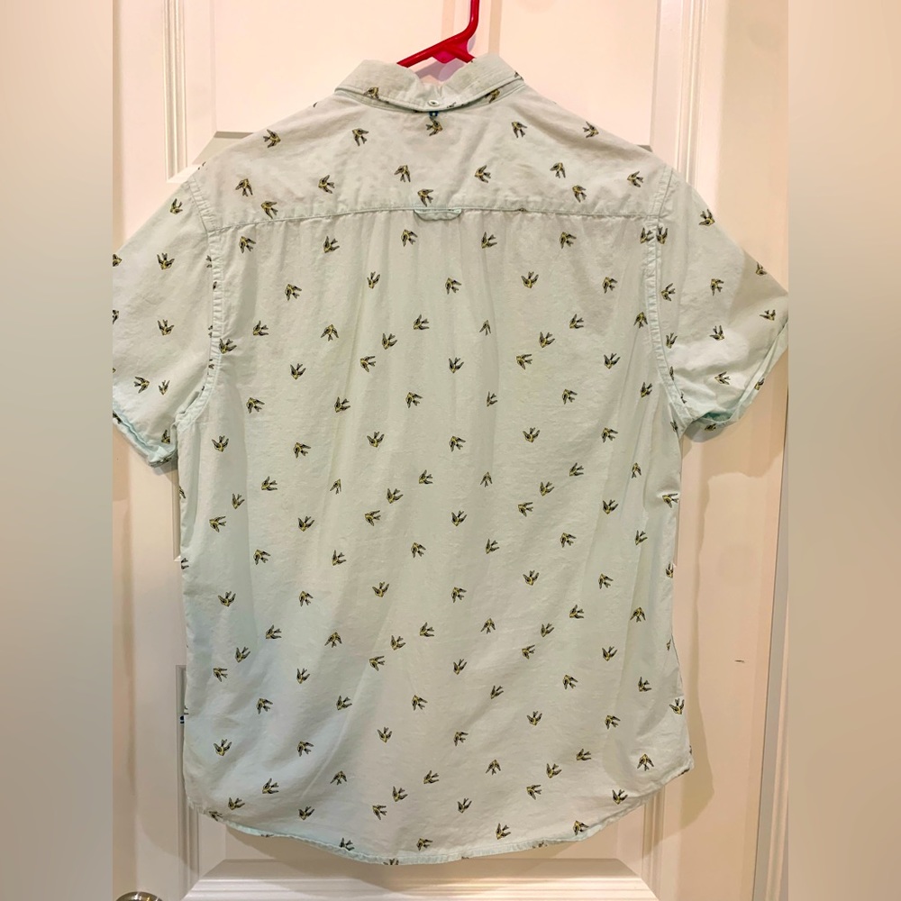 Cactus man medium slim fit shirt light blue with small birds
